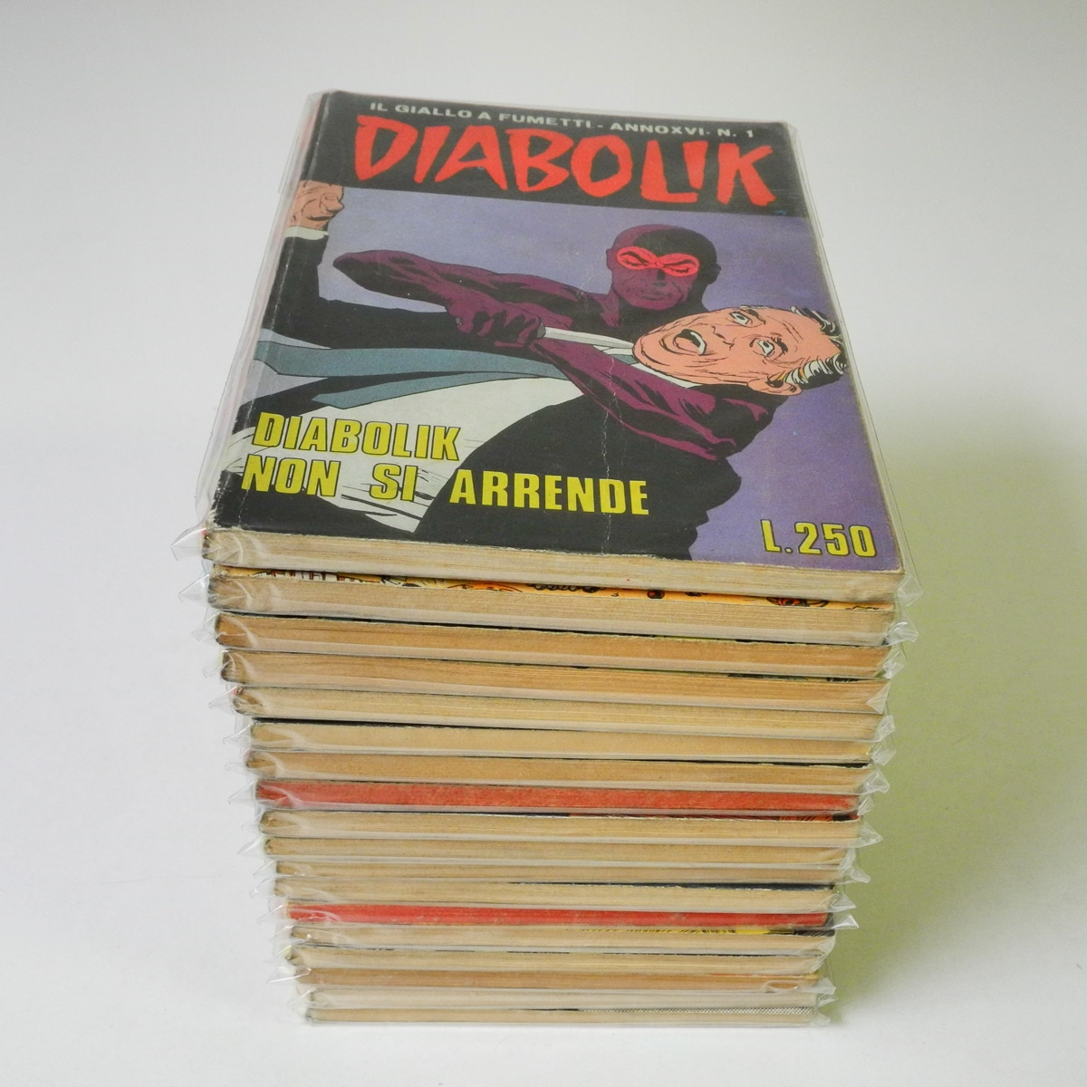 Diabolik anno XVI 1977 sfusi-2