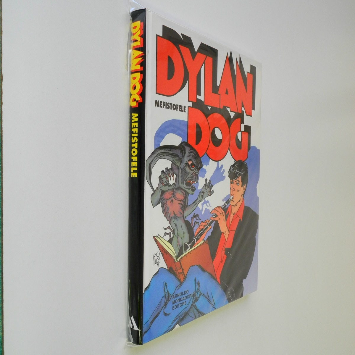 Dylan Dog Mefistofele cartonato