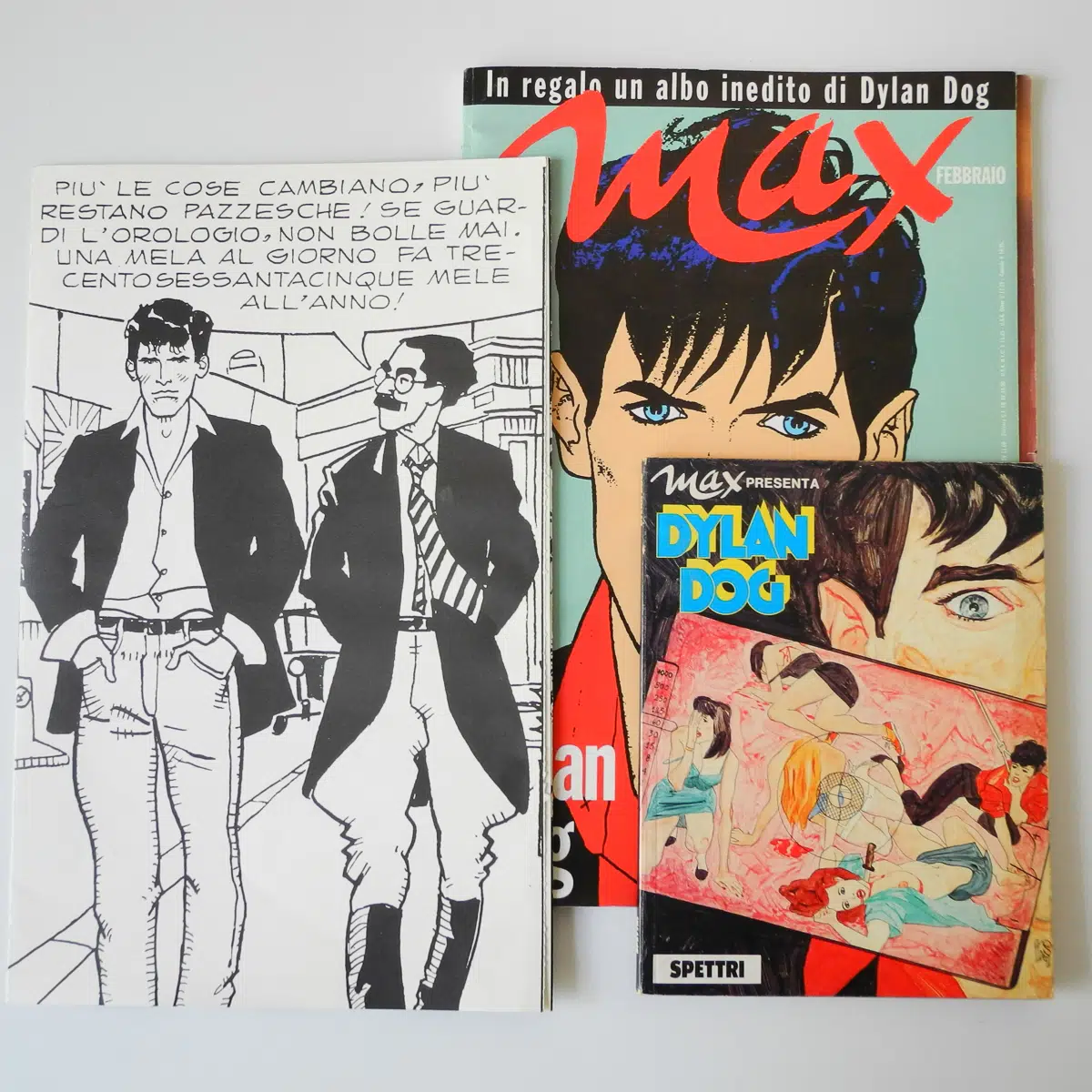 FUmetto di Dylan Dog volume Max con poster e albo Spettri edizioni Max del 1993